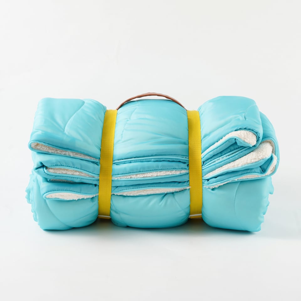 Outdoor Weatherproof Quilted Blanket - Sea Blue